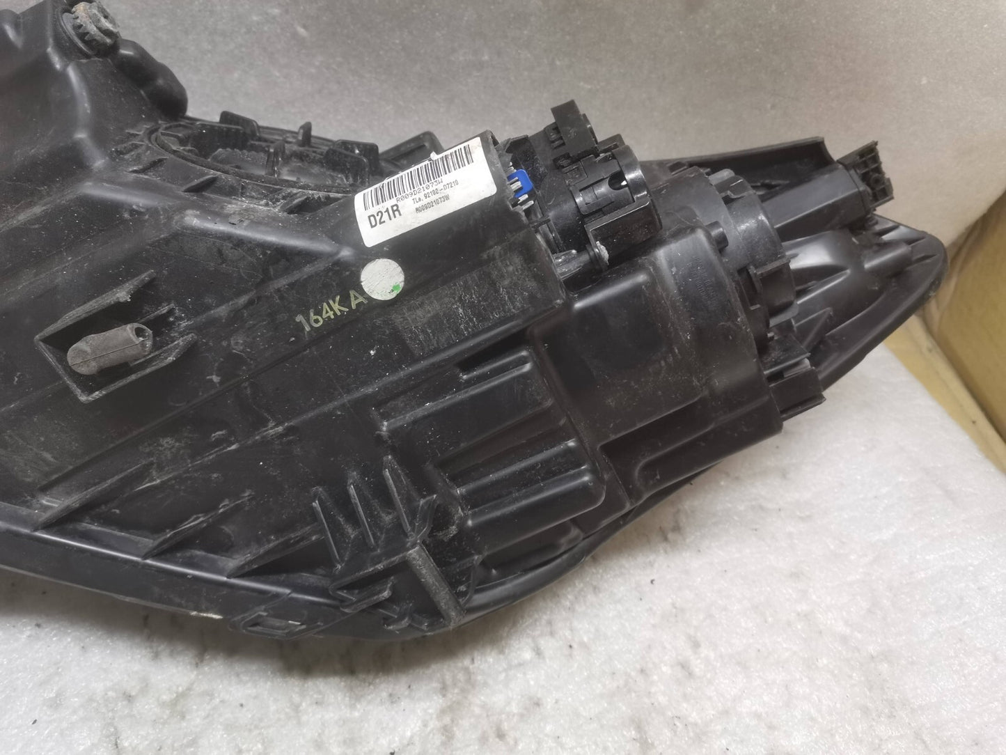 HYUNDAI TUCSON TL MK3 '15-18 RIGHT DRIVER SIDE HEADLIGHT hytu3