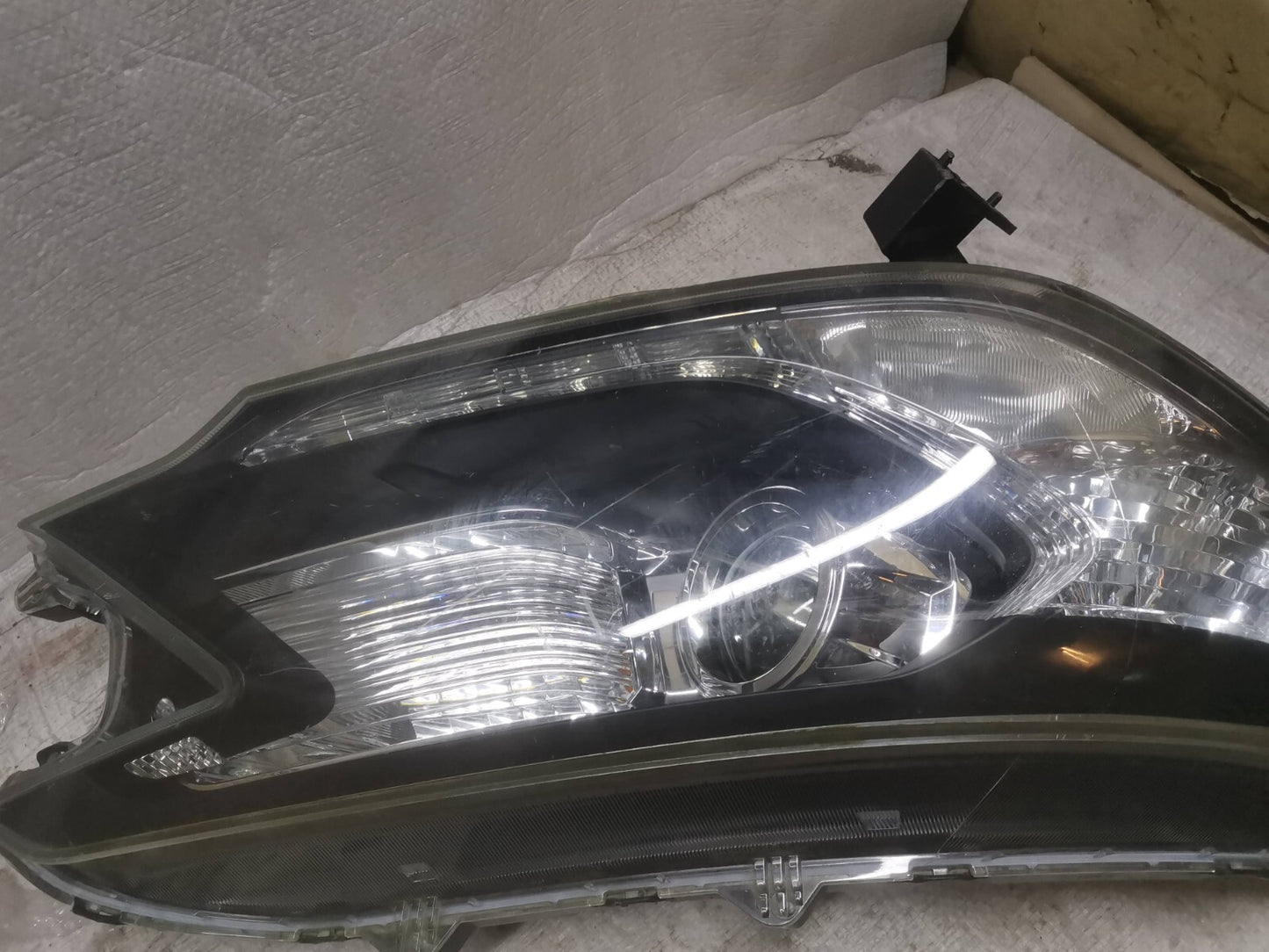 HONDA CRV CR-V MK4 2016-2019 FRONT DRIVER SIDE LED HEADLIGHT