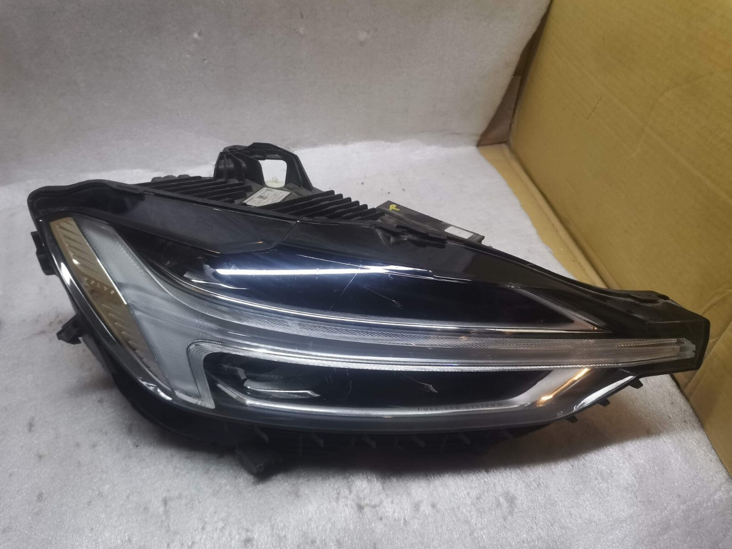 Volvo XC60 Full LED Headlight Headlamp 31655235 Right 2017-2022 vo9040