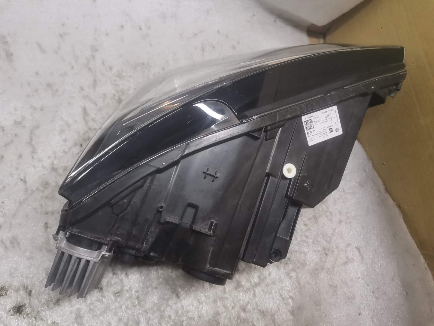 SEAT ATECA LEFT 2020-2023 GENUINE LED HEADLIGHT LEFT SIDE 577941031B se72