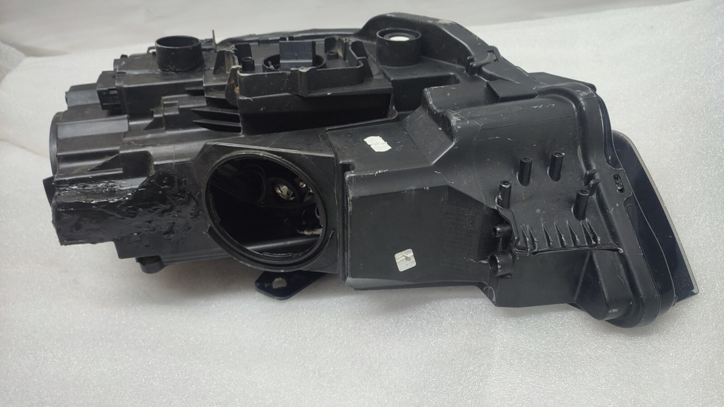 AUDI A3 HEADLIGHT RIGHT DRIVERS GENUINE 2017 ON 8V0941006F au173