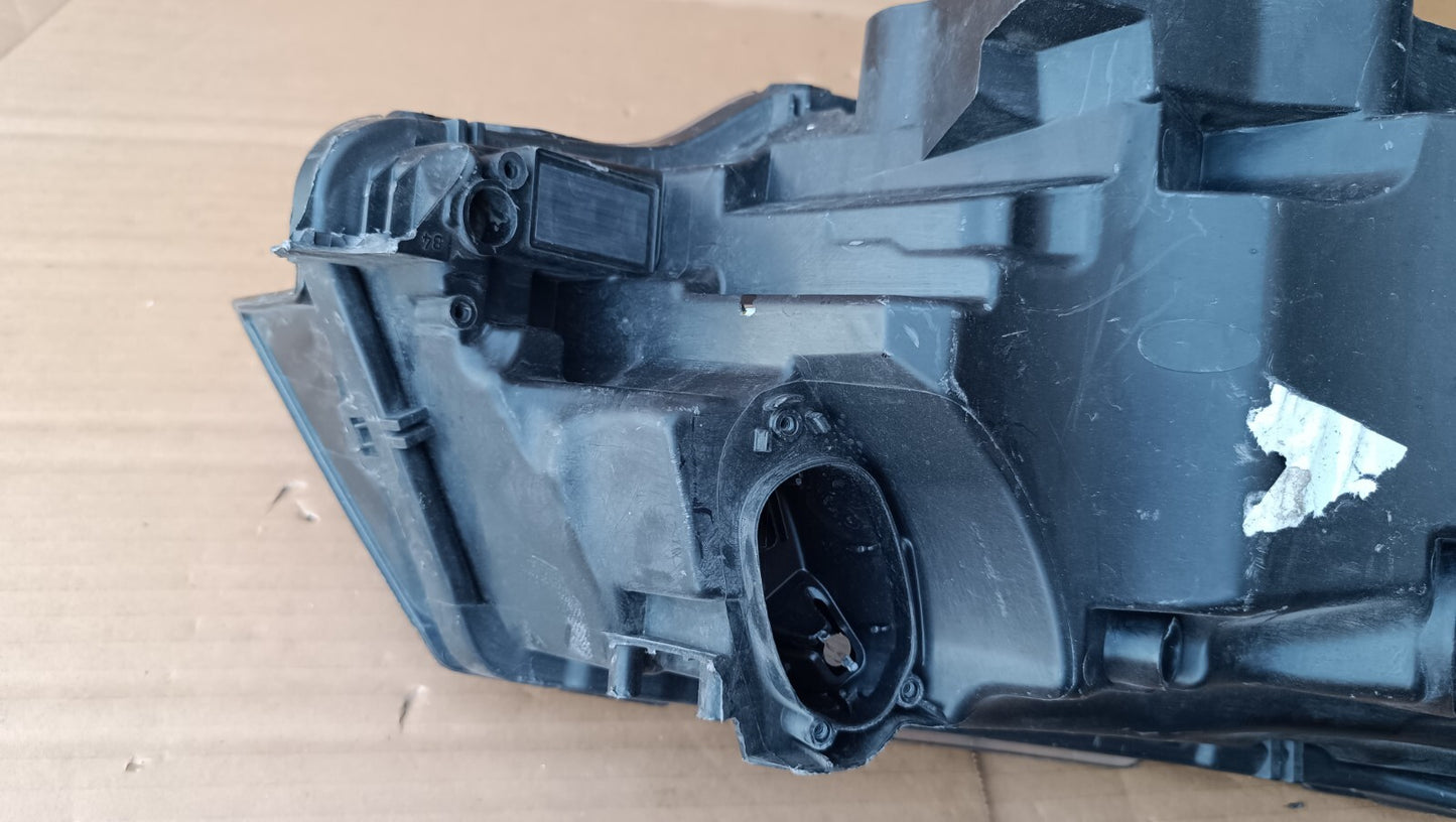 LAND ROVER DISCOVERY 5 L462 LED PASSENGER SIDE HEADLIGHT 2018 HY32-13W030-DA j70