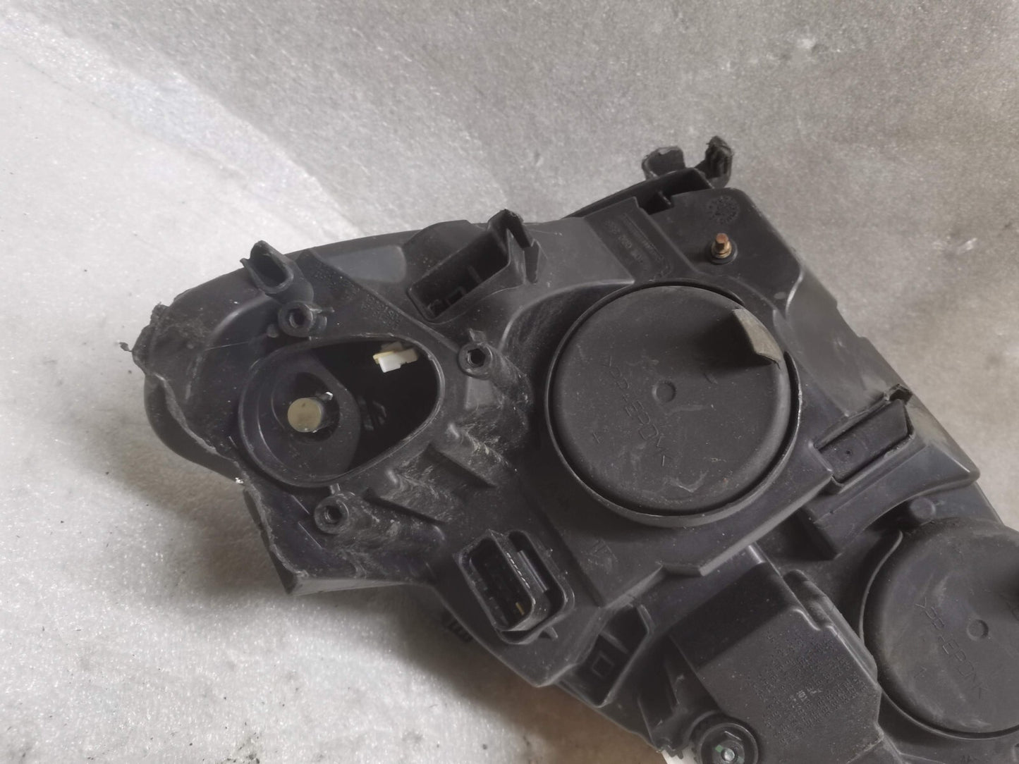 Peugeot 308 Right Side Headlight 2020 1628555580 psa35