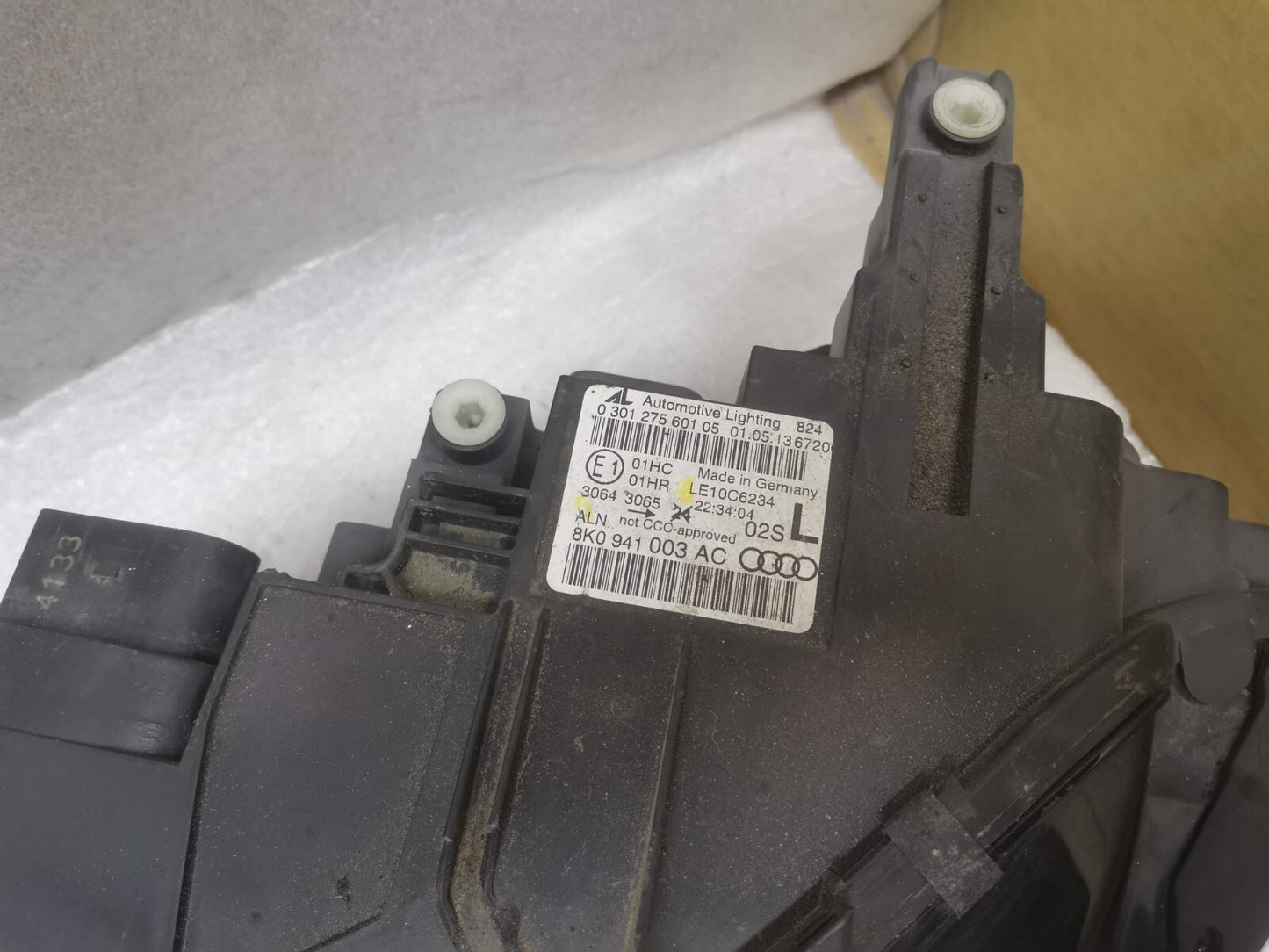 AUDI A4 MK4 B8 LEFT HEADLAMP HALOGEN 8K0941003AC 2012-16 au114