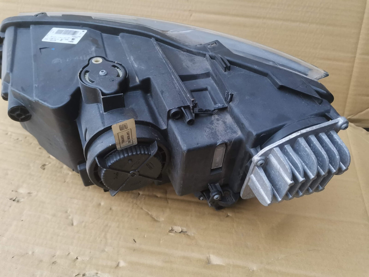 SEAT ATECA FRONT RIGHT LED HEADLIGHT LAMP 577941008D 2016+ seat52r