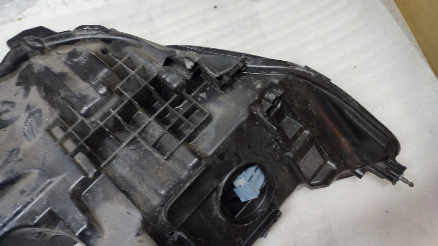 Jaguar XE OE OEM X760 N/S LH Left Passengers MID LED Headlight Headlamp jlr44