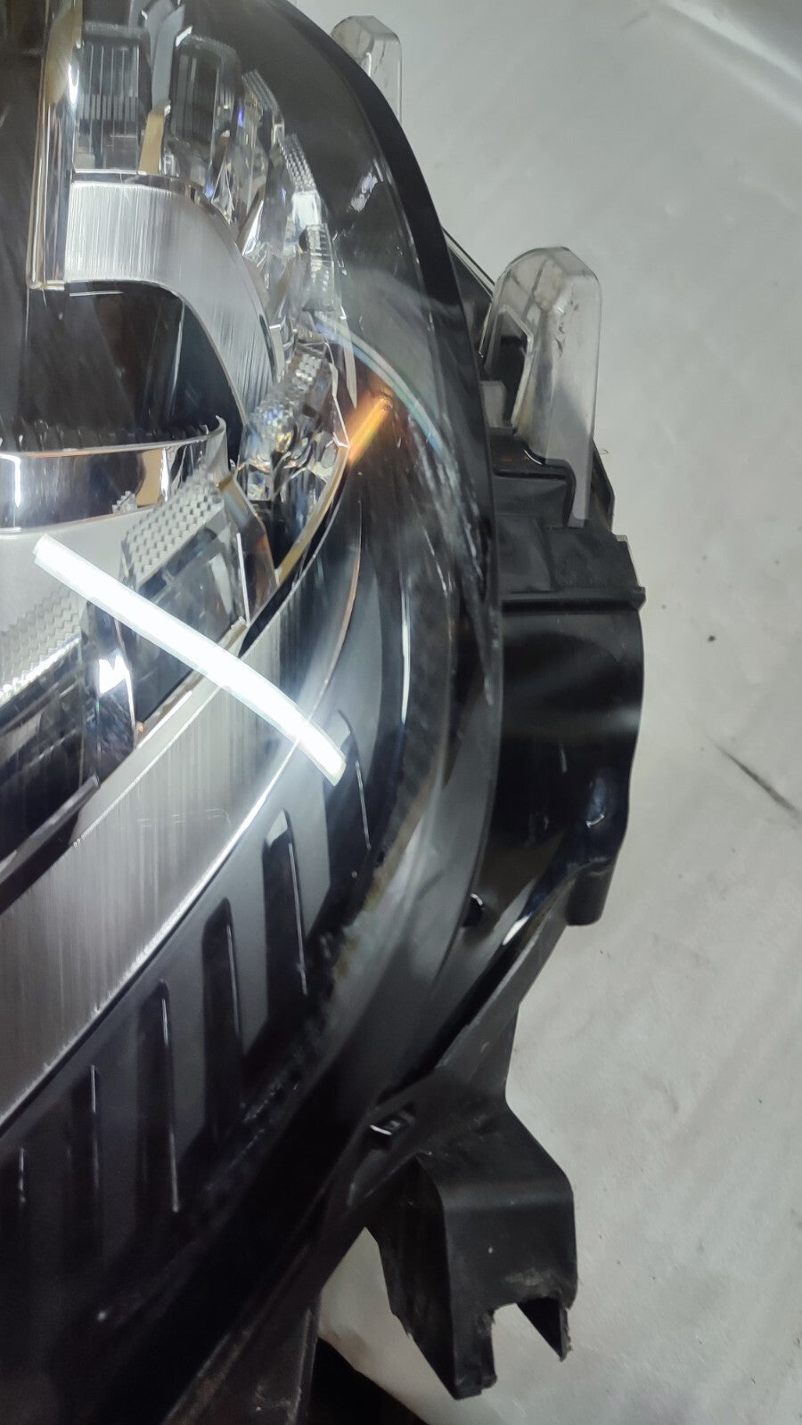 MG HS EXCITE 2020 FACELIFT FRONT RIGHT DRIVER SIDE HALOGEN LED DRL HEADLIGHT 25