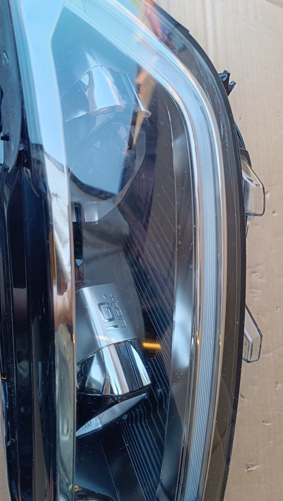 VOLKSWAGEN T-ROC 2017 PASSENGERSIDE HEADLIGHT P/N 2GA941035AN vw184