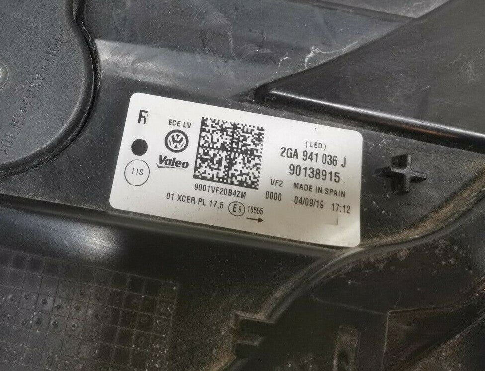 VW T ROC GENUINE 2017-19 DRIVER SIDE HEADLIGHT HEADLAMP 2GA9410036J vwtr52