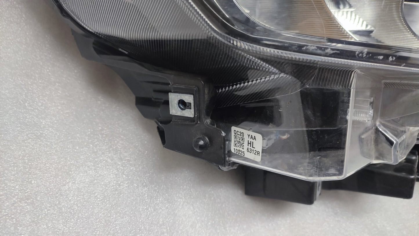 Suzuki SX4 S-Cross W6312 Right LED Headlight 2021 onwards su17