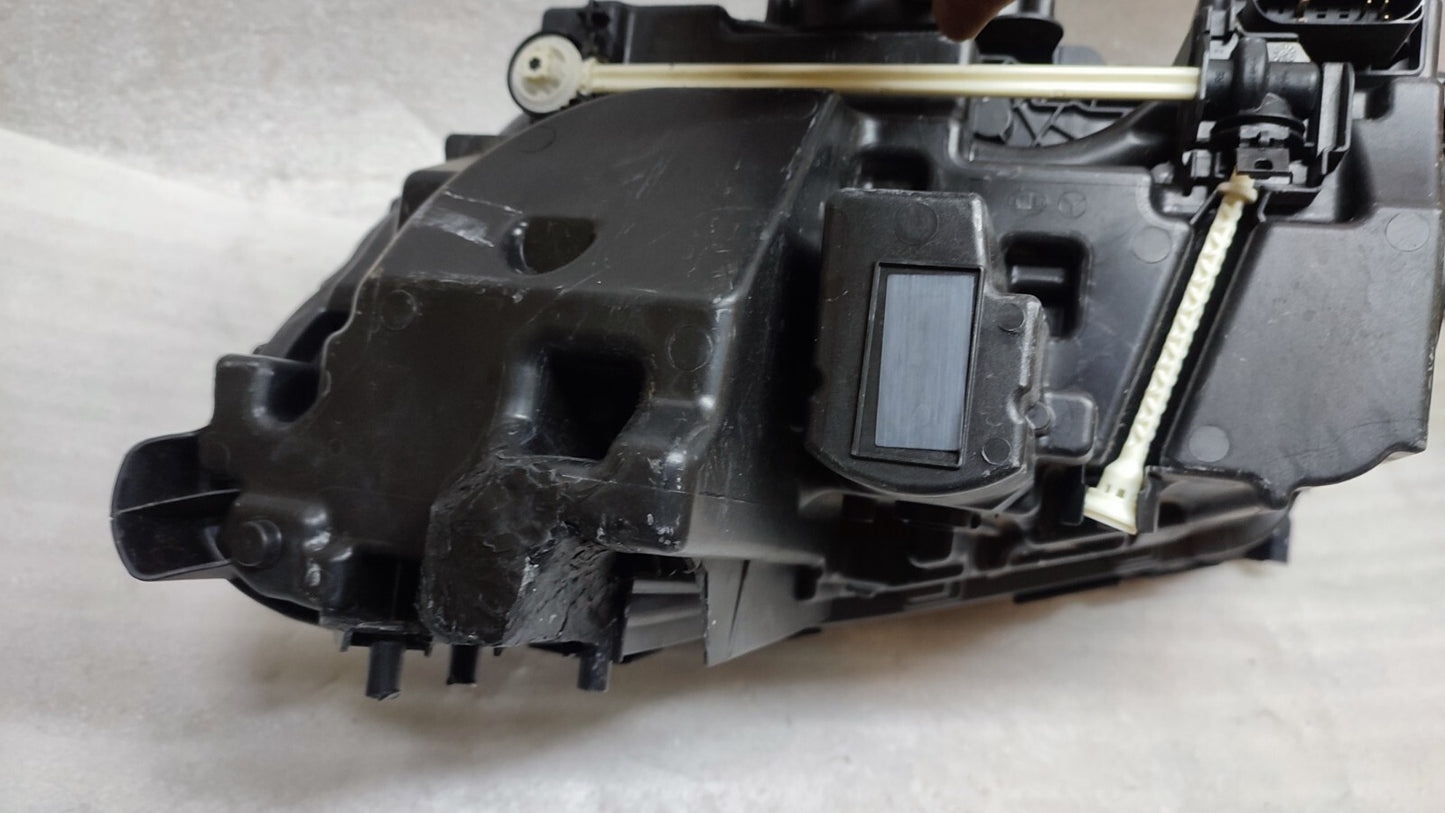 MERCEDES E CLASS W213 2016 - 2020 LED DRIVERSIDE HEADLIGHT A2139068006 KZ M21384
