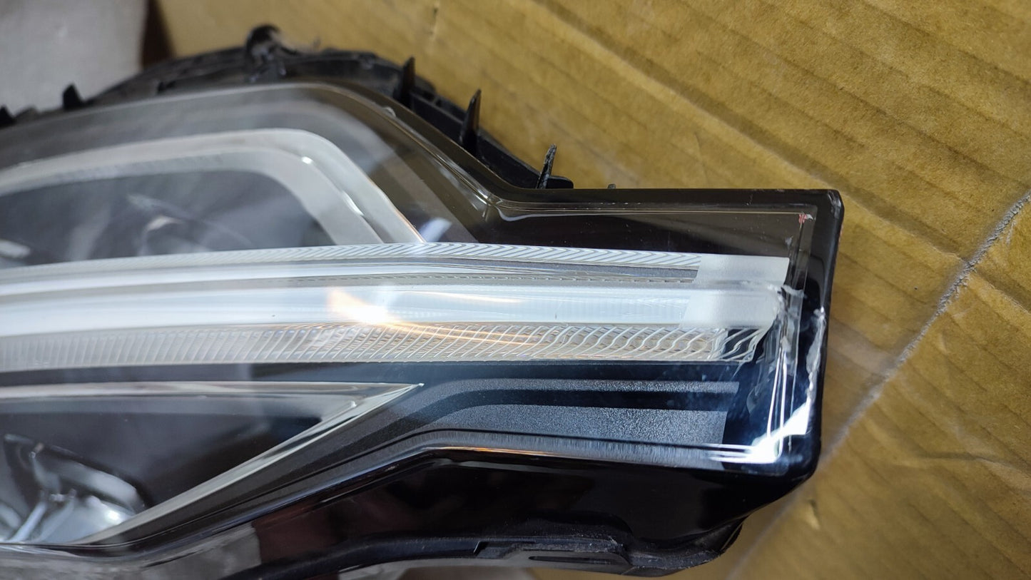 VOLVO XC60 mk2 2019 ONWARDS PASSENGER SIDE FULL LED HEADLIGHT 32133550 vo51