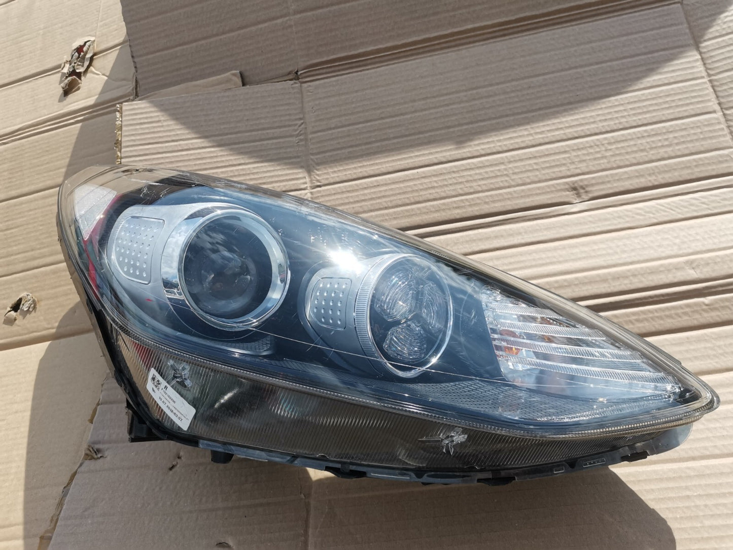 Kia Sportage MK4 2016 Front Right Side Headlight F192102200R kisp4