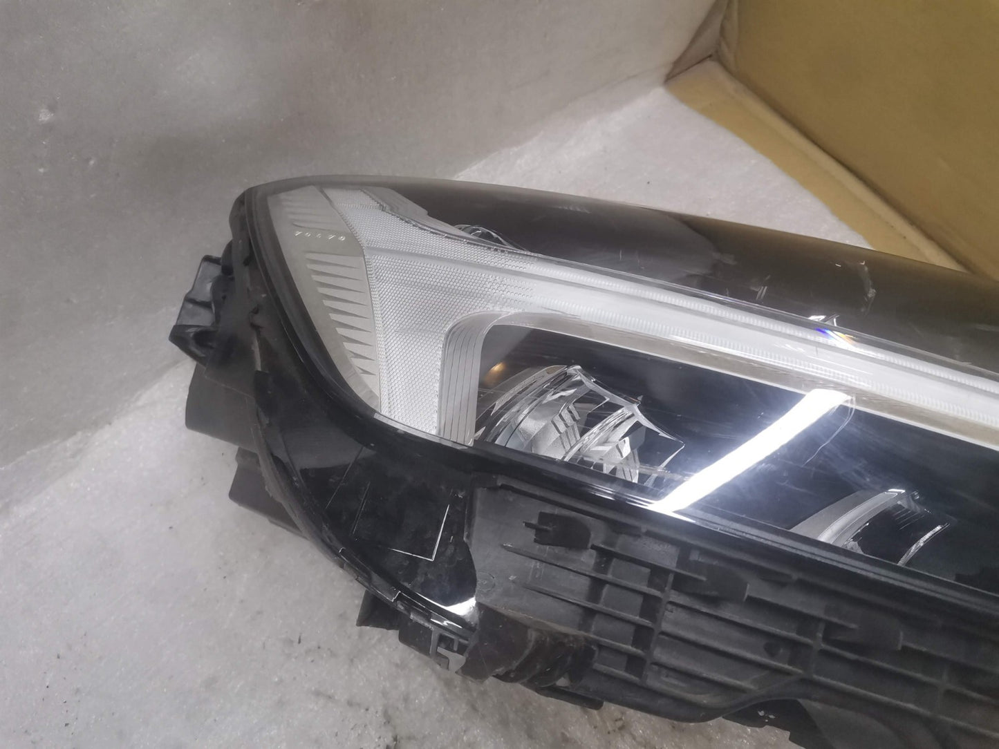 Volvo XC60 Full LED Headlight Headlamp 31655235 Right 2017-2022 vo9040