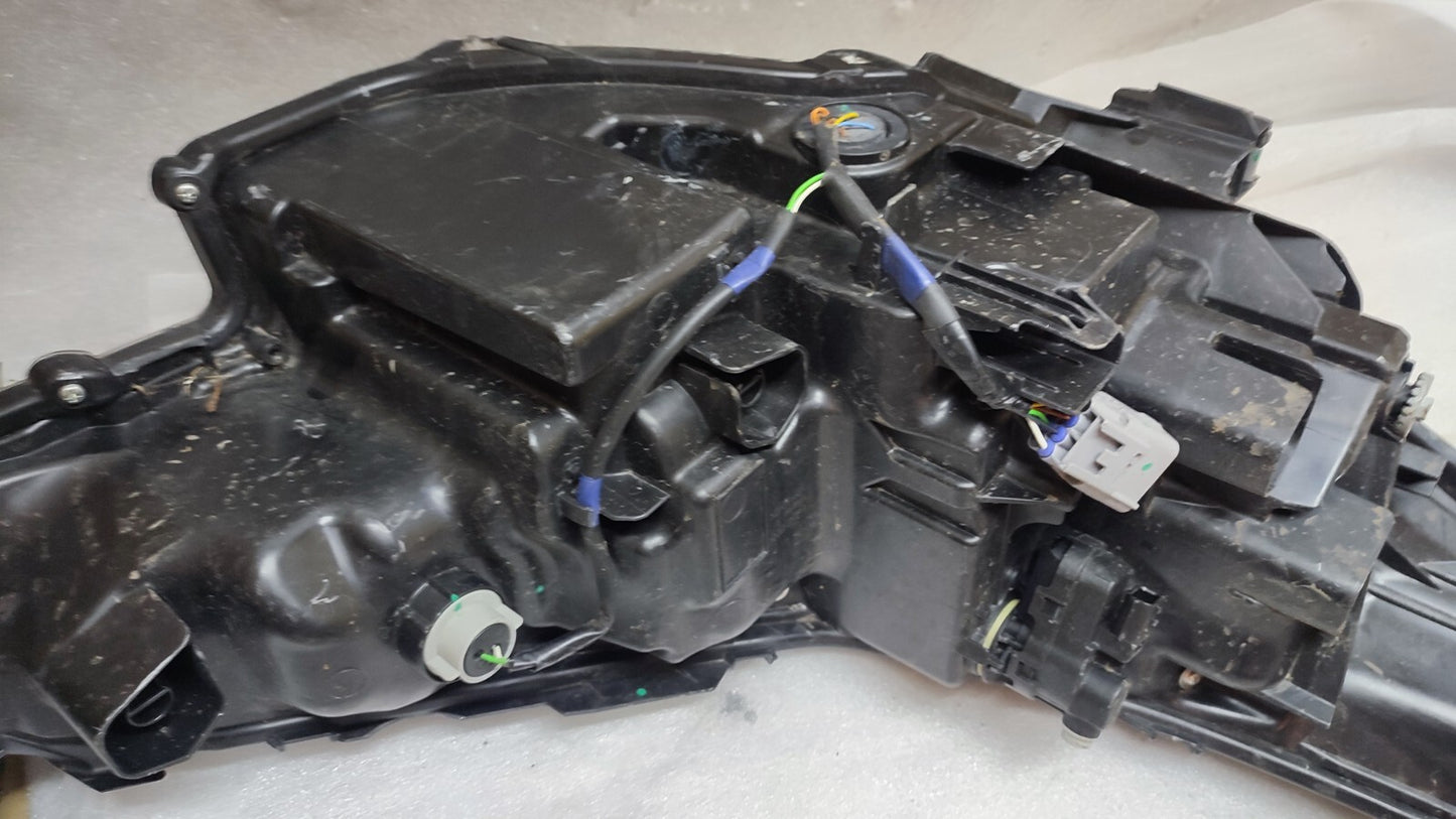 TOYOTA C-HR 2021 Genuine Left Nearside Headlight Headlamp 81150-F4190-00 to39