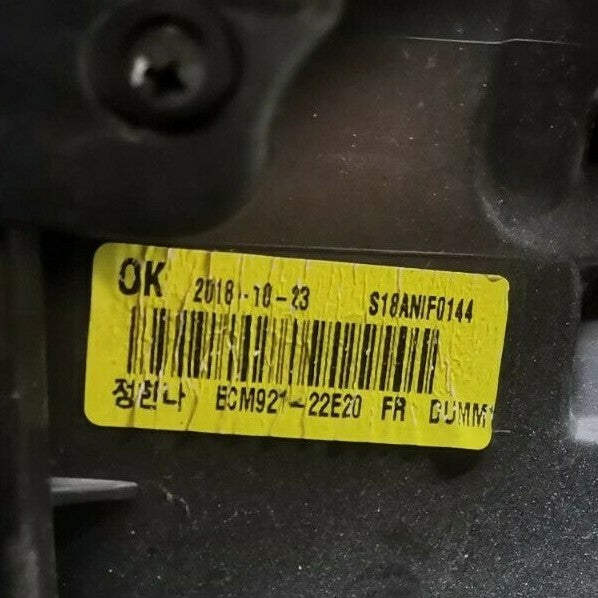 MITSUBISHI OUTLANDER Xenon LED HEADLIGHT Right Side OSF ECM92122E20 2018 miou1