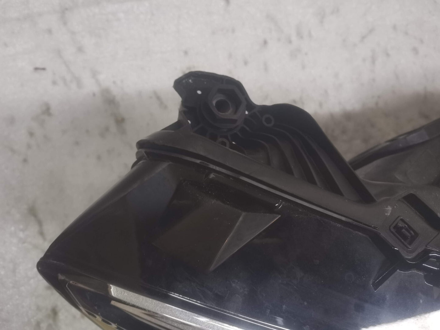 AUDI Q3 FRONT LEFT HEADLIGHT RHD LED 83A941011A 2018-2023 auq3144