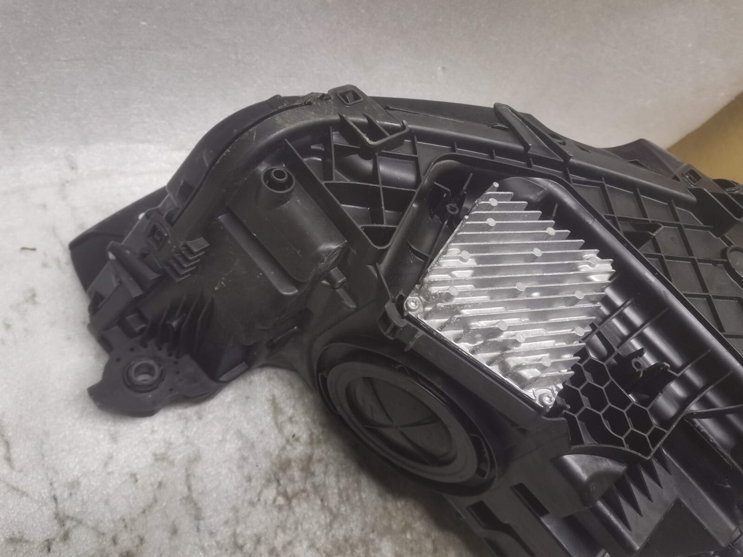 AUDI Q3 FRONT LEFT HEADLIGHT RHD LED 83A941011A 2018-2023 auq3144