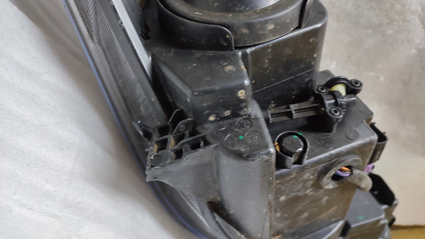 MG MG3 2018 - 2022 DRIVER RIGHT SIDE HEADLIGHT P/N 10713474 mg21