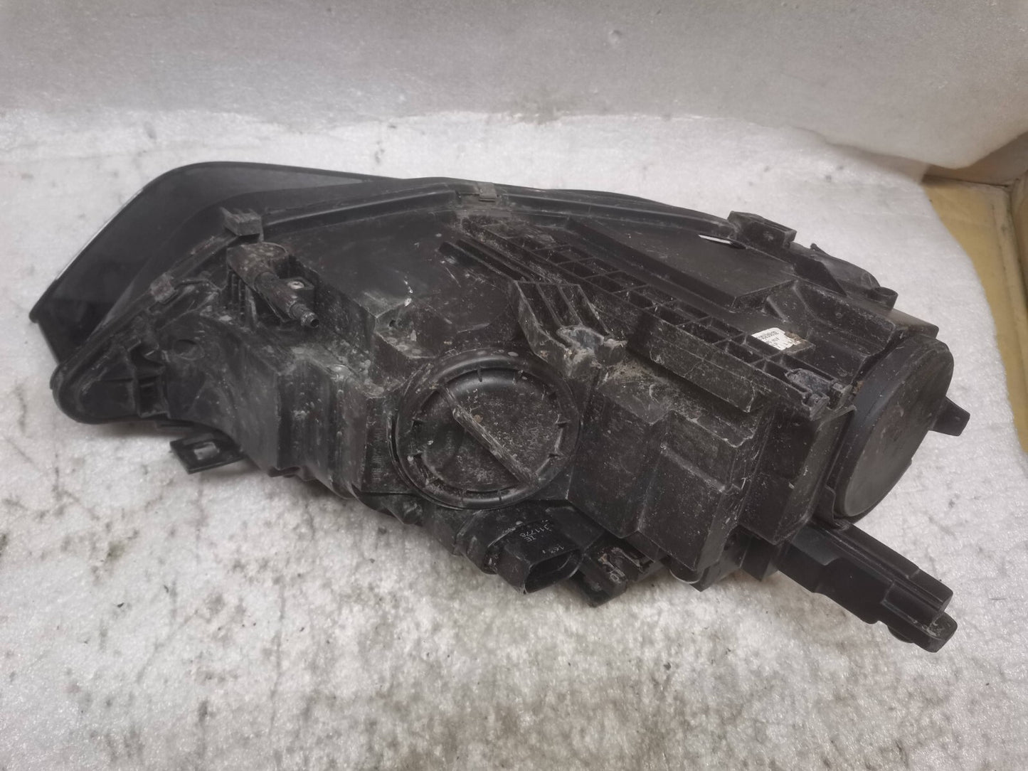 AUDI A4 MK4 B8 LEFT HEADLAMP HALOGEN 8K0941003AC 2012-16 au142