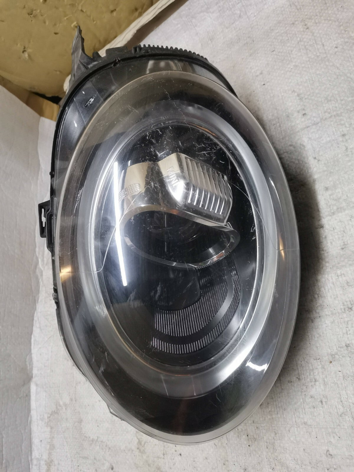MINI ONE COOPER F55 F56 F57 LCI DRIVER SIDE HEADLIGHT 6311-5A01162-01 bm5629