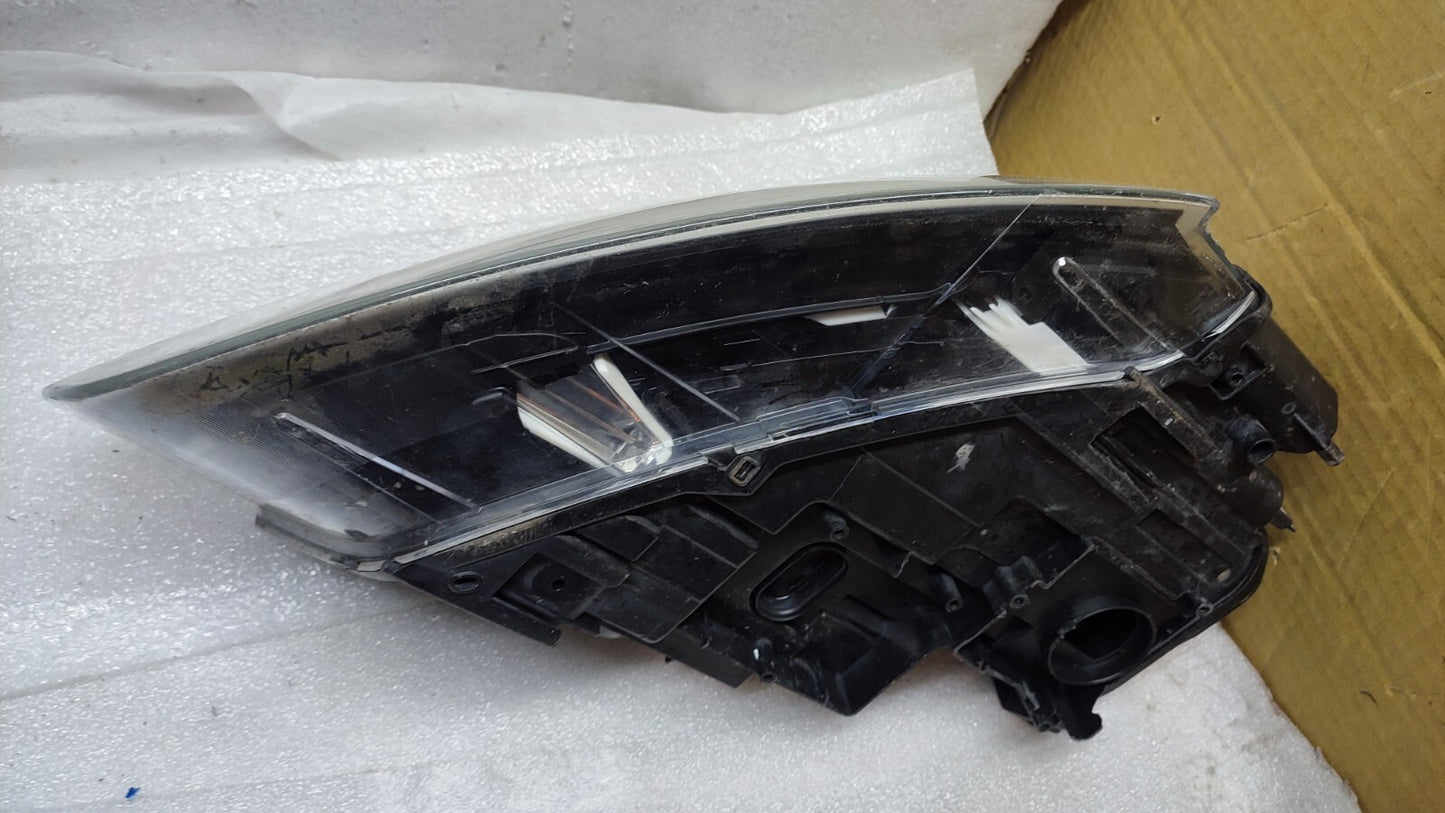 Audi Q3 Headlight Headlamp left Passenger Xenon 8U0941005A au161