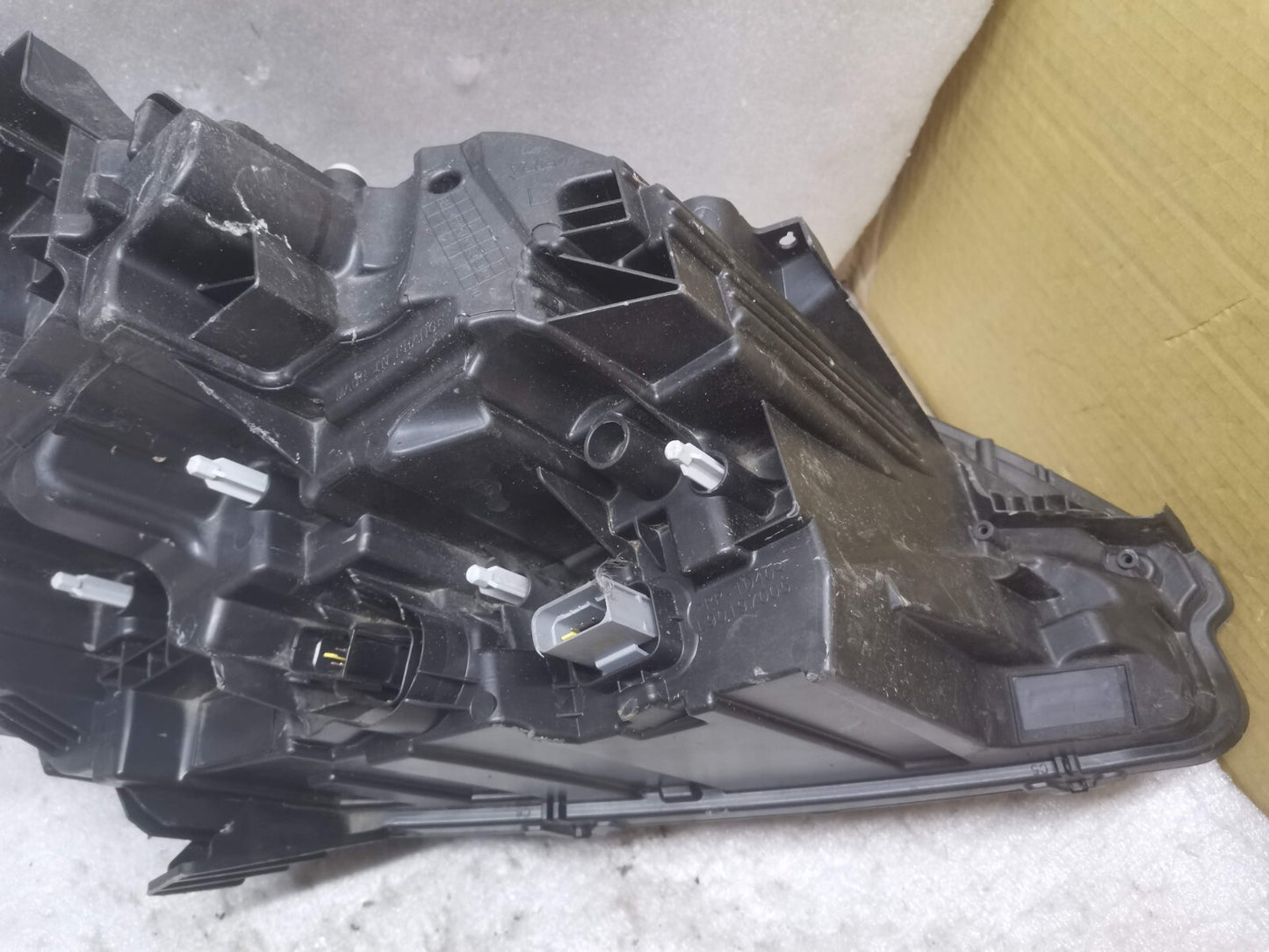 PEUGEOT 3008 5008 LED HEADLIGHT PASSENGER LEFT SIDE 9836230880 89914263 psa46