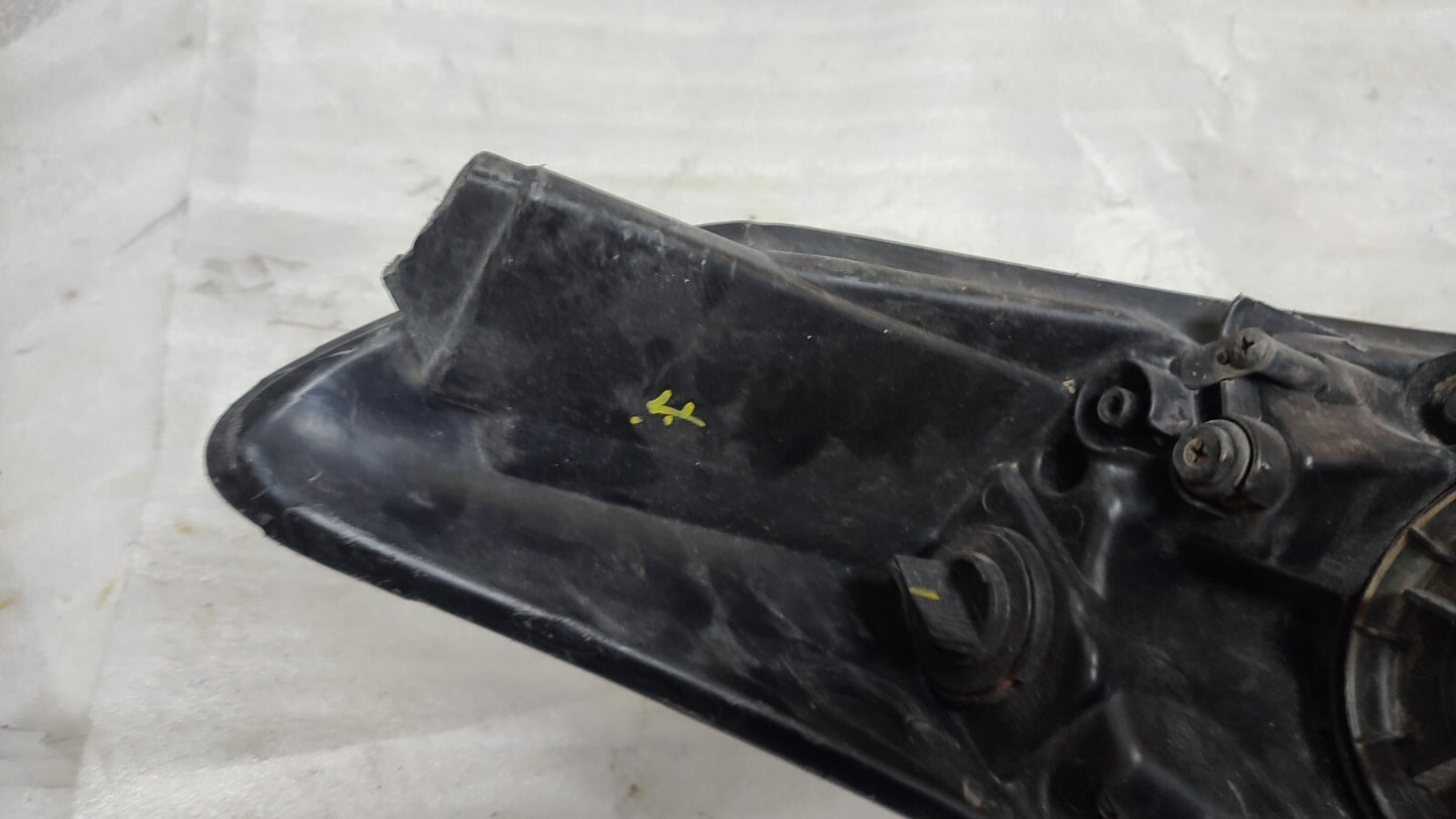 HYUNDAI I30 HEADLIGHT FRONT LEFT PASSENGER SIDE 92101-A6030 MK2 2012 - 2017