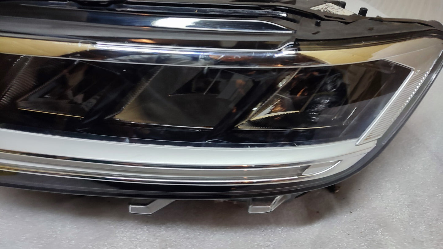 VW T-ROC PASSENGER LED HEADLIGHT NEARSIDE N/S 2GA941005G vwtr146