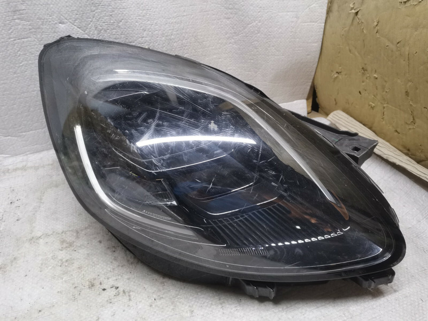 FORD PUMA 2019-ONWARDS ST LINE RIGHT SIDE LED HEADLIGHT L1TB-13E014-HH FOMO3