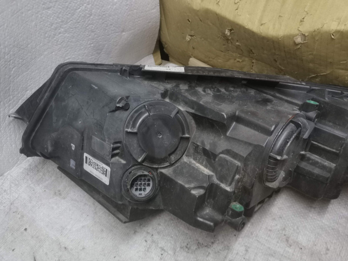LAND ROVER DISCOVERY SPORT L550 RIGHT DRIVER SIDE XENON HEADLIGHT 2014-19 jlr29