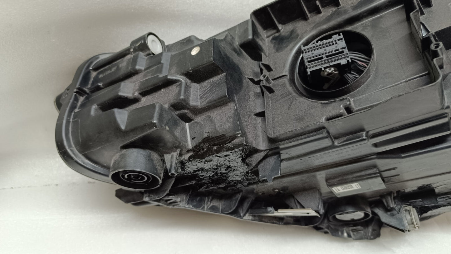 BMW 1-SERIES F40 RIGHT DRIVER SIDE LED HEADLIGHT 63.11 9482810 bm100