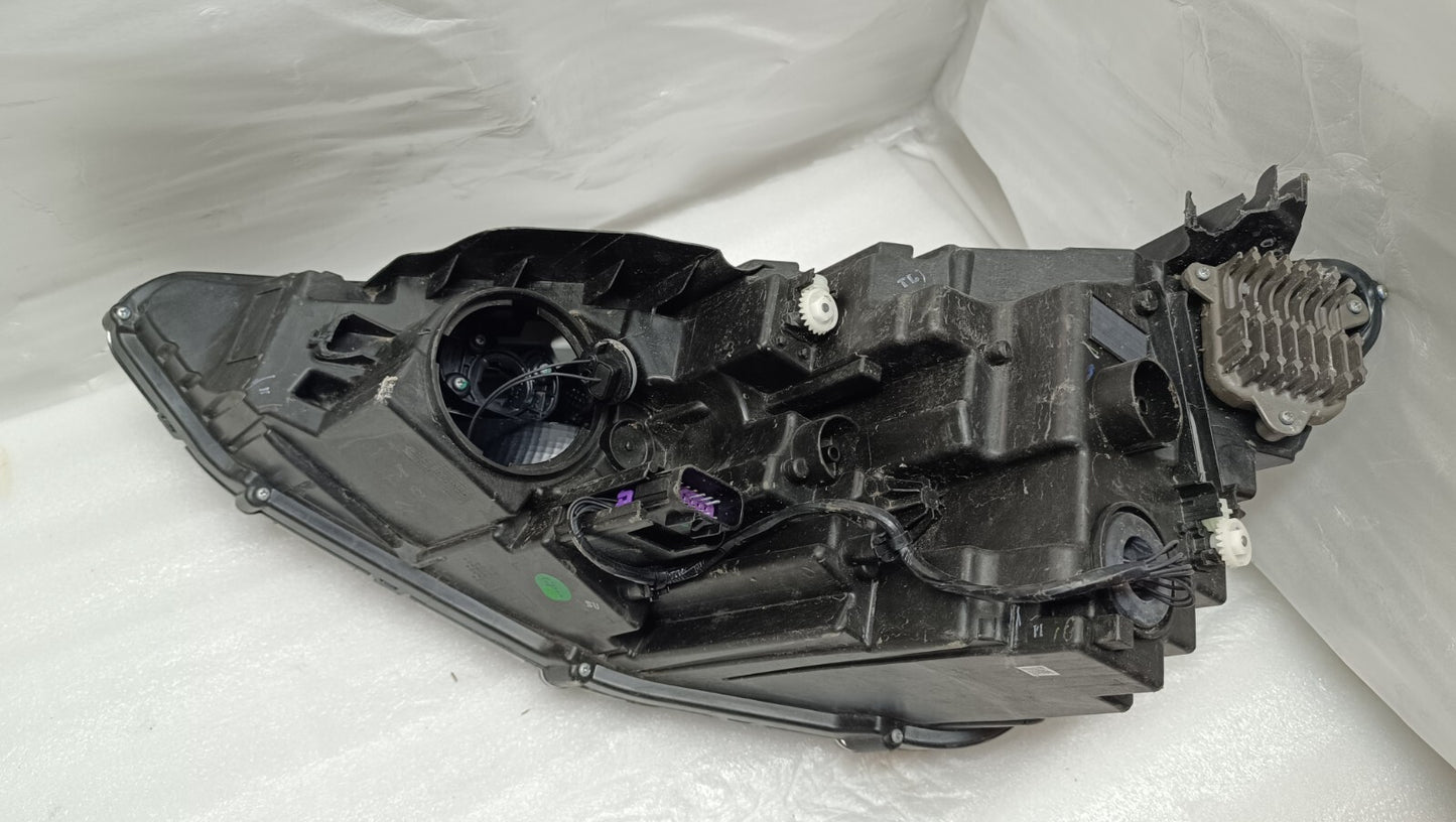 MG5 MG 5 2023 2024 GENUINE HEADLIGHT LAMP RIGHT DRIVERS SIDE FACELIFT MG31