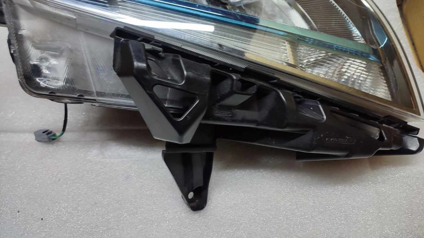 SUZUKI VITARA 2017 - 222 DRIVERSIDE HEADLIGHT 100-7R017 suvi15