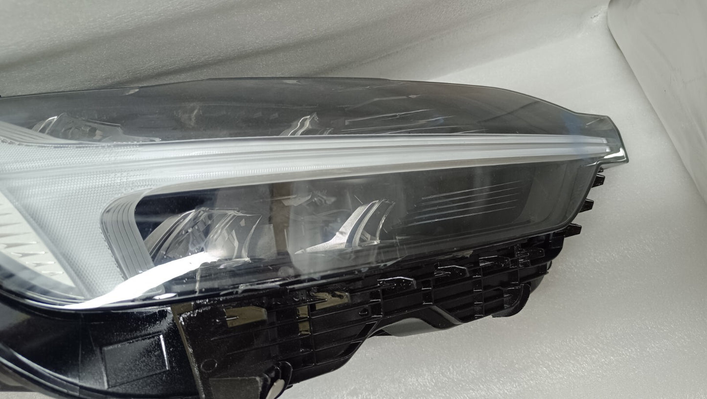 Volvo XC60 Led Right Side Headlight HEADLAMP 32342511 spares vo91