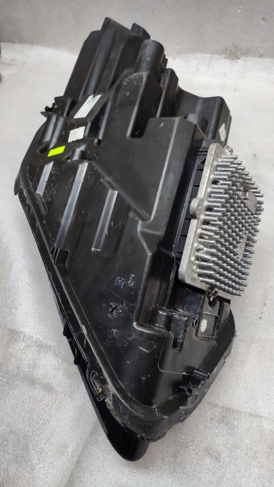 JAGUAR E PACE X540 LEFT HEADLIGHT RHD 2017-2020 M9C313W030AB jlr39