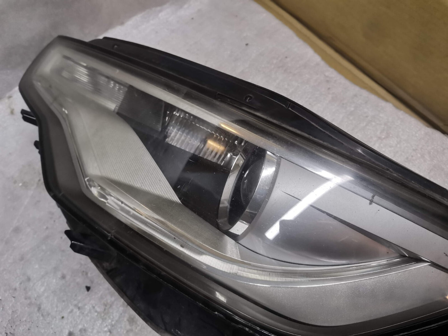 Audi A6 2012-16 Xenon LED Headlight Passenger Side LH Genuine 4g0941005 au128