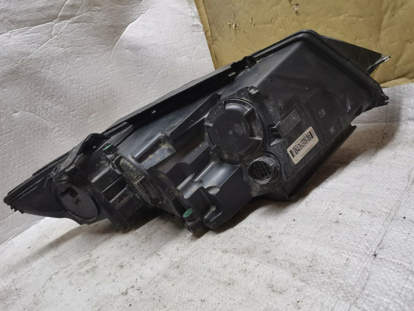 LAND ROVER DISCOVERY SPORT L550 PASSENGER SIDE HEADLIGHT FK72-13W030-DD jlr14