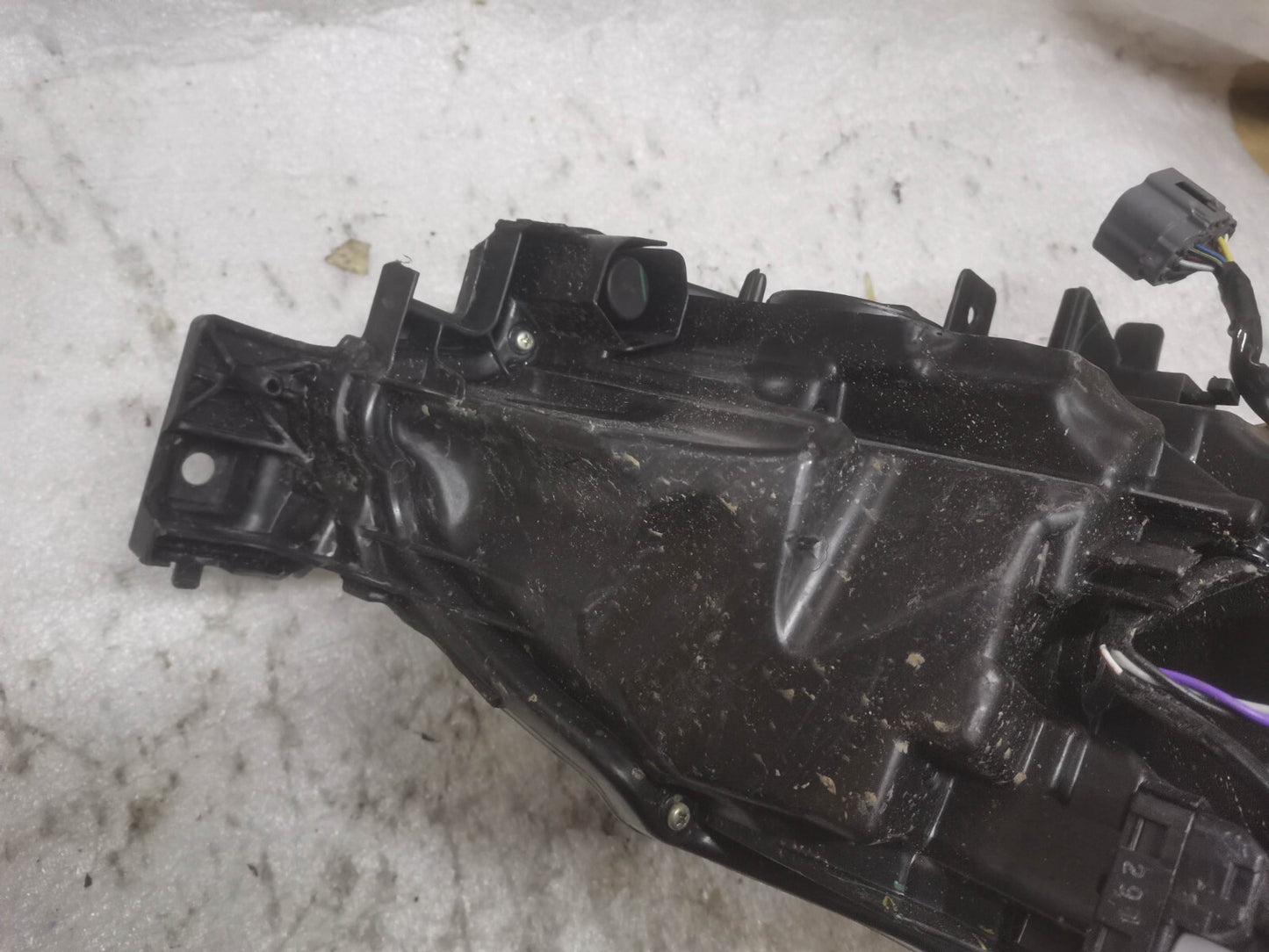 MAZDA 2 MK3 HEADLIGHT FRONT LEFT PASSENGER SIDE DJ 2019+ ON D43N-51040 ma222