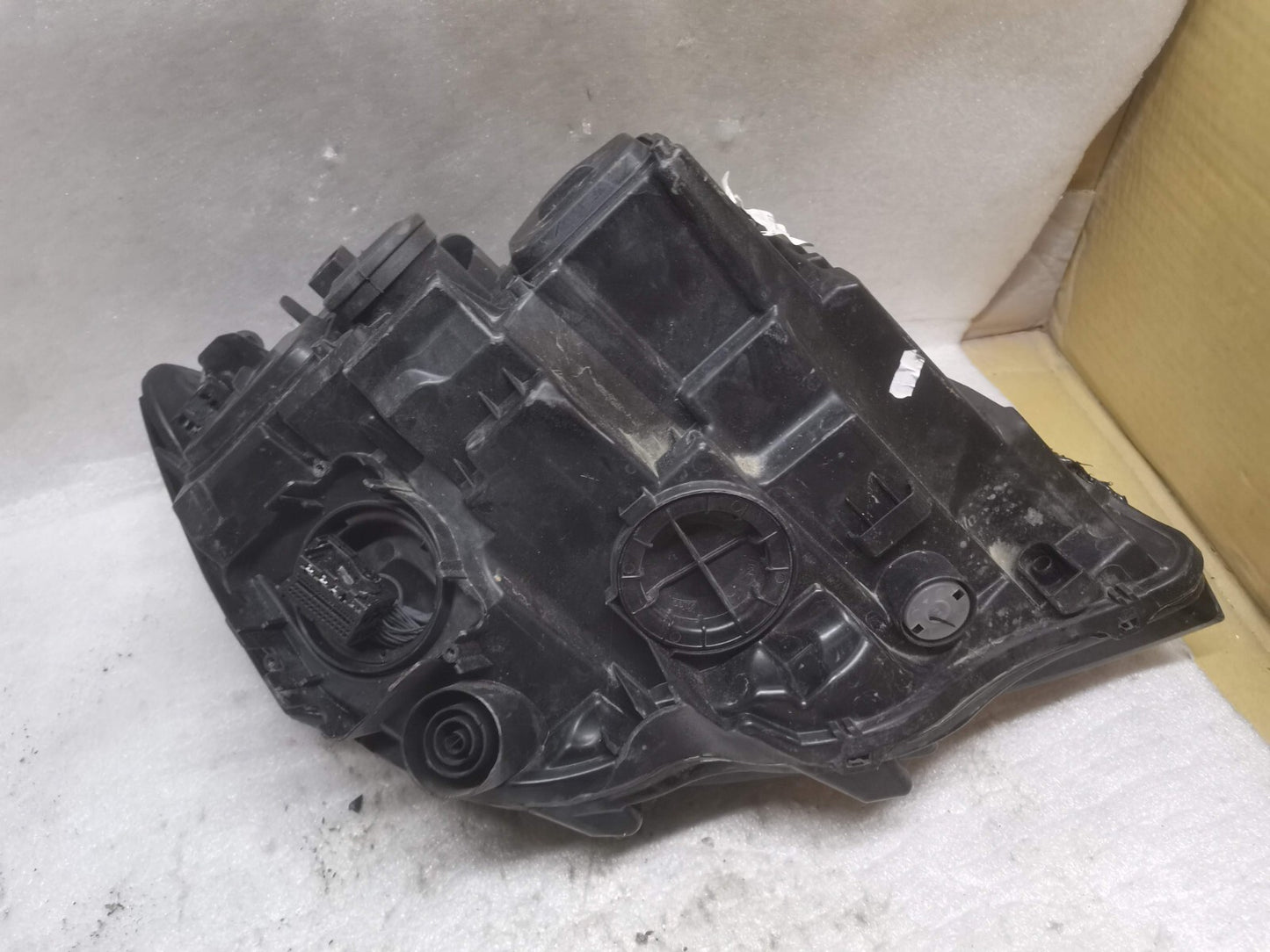 VW California T6.1 2020-2022 PASSENGER LEFT SIDE LED HEADLIGHT P/N 7L2941773