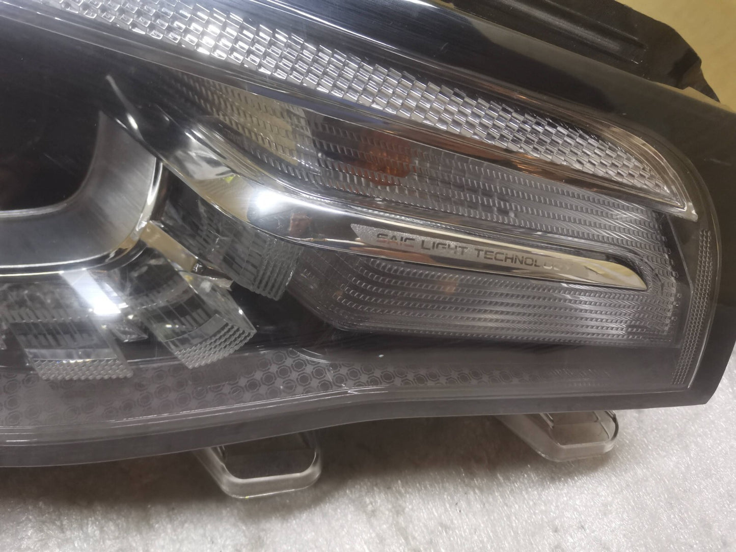 MG HS EXCITE 2020 FACELIFT FRONT RIGHT DRIVER SIDE HALOGEN LED DRL HEADLIGHT OEM