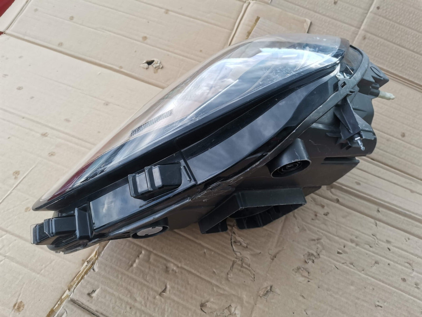 FORD PUMA 2019+ LED GENUINE PASSENGERS LEFT HEADLIGHT L1TB-13E015-HH FOMO9