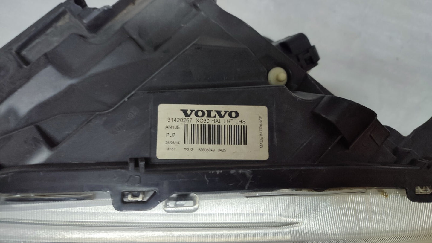 Volvo XC60 2015 Left headlight headlamp halogen 31420267 vo6063