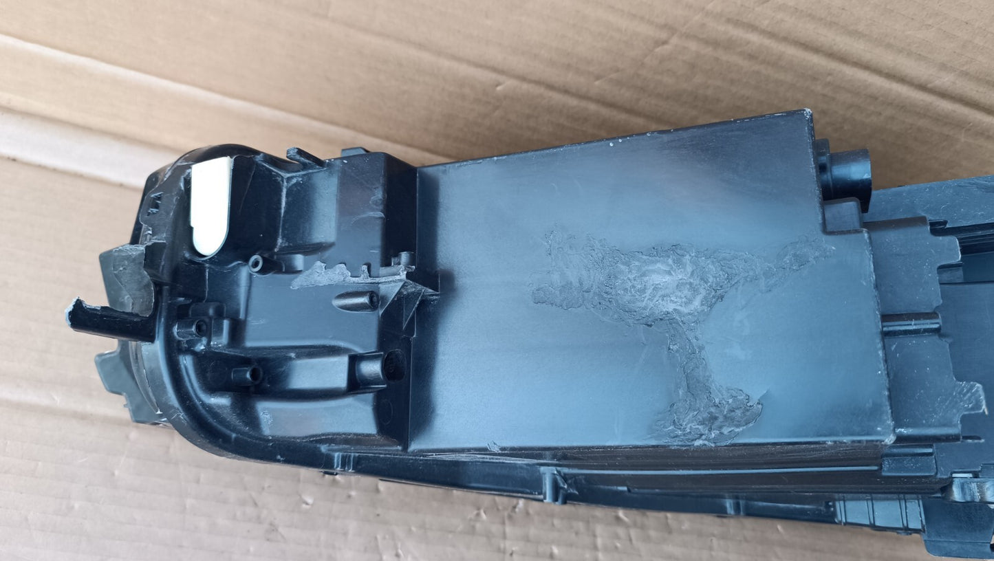 VW Passat B9 2024+ LED Headlight Headlamp Left Passenger Nearside 3J2941005 V183