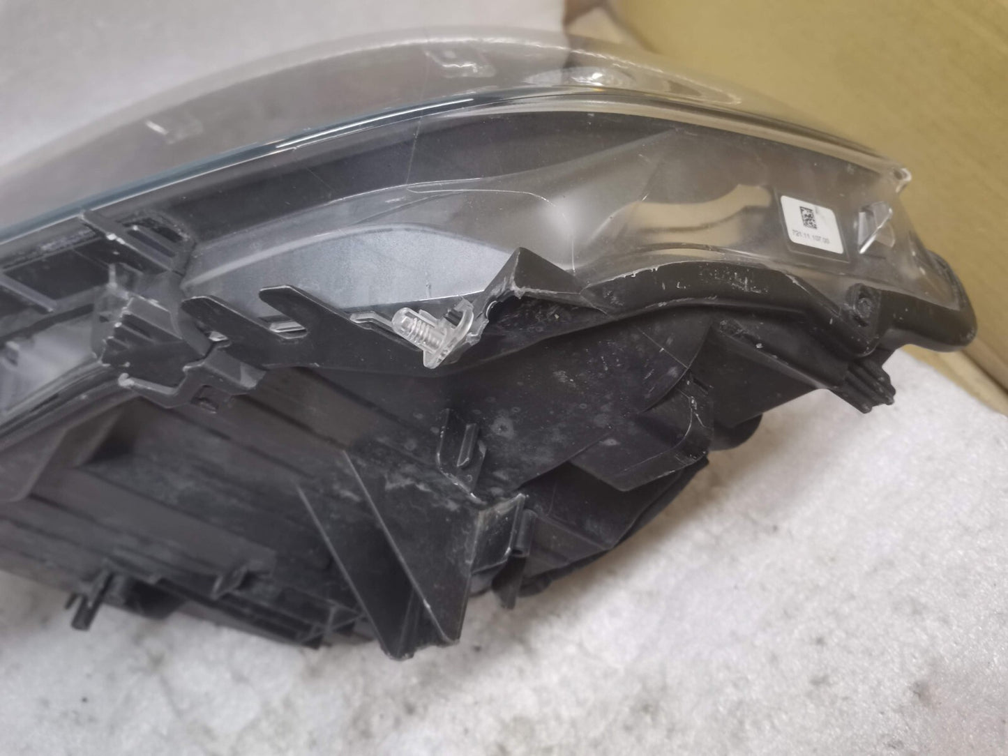 BMW 3 SERIES F30 2013- 2016 PASSENGER SIDE HALOGEN HEADLIGHT 63117259539 bm69