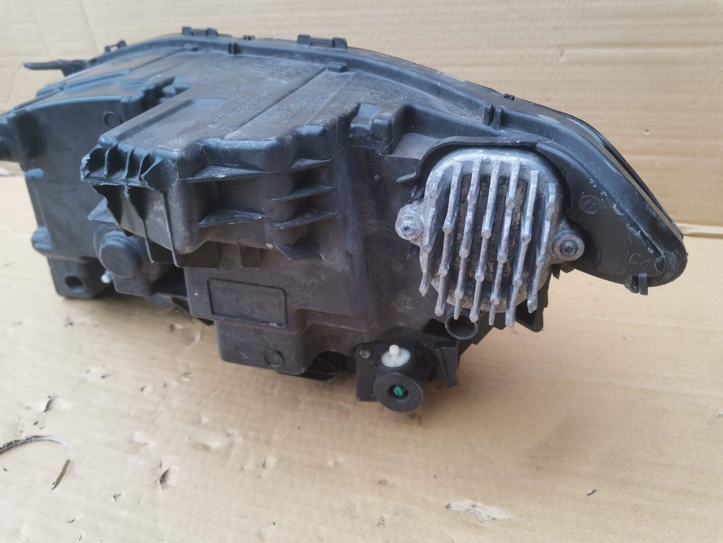 VOLVO XC90 FULL LED ACTIVE HIGH BEAM HEADLIGHT LAMP RIGHT SIDE 32228691 vo9030