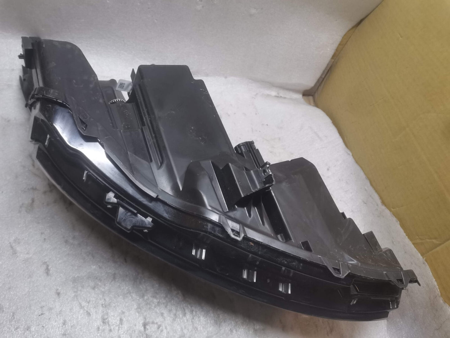 NISSAN QASHQAI J12 2021-2023 PASSENGER SIDE LED HEADLIGHT GENUINE 100-8D02F ni18