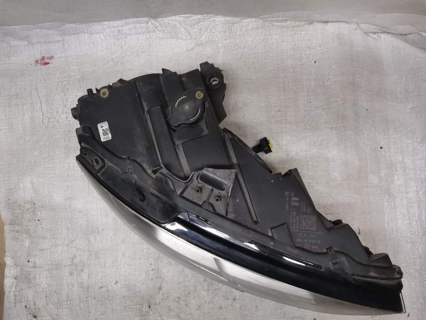 AUDI A3 HEADLIGHT RIGHT DRIVERS GENUINE 2017 ON 8V0941006F au76