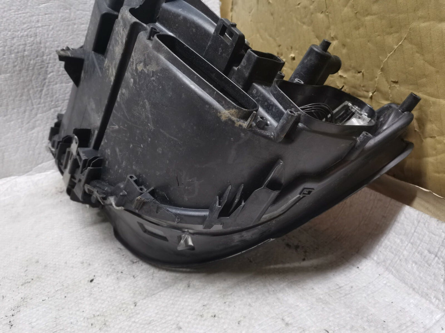 BMW 7 F01 F02 F03 F04 2010 Right Front headlight headlamp 7182140 bm0129