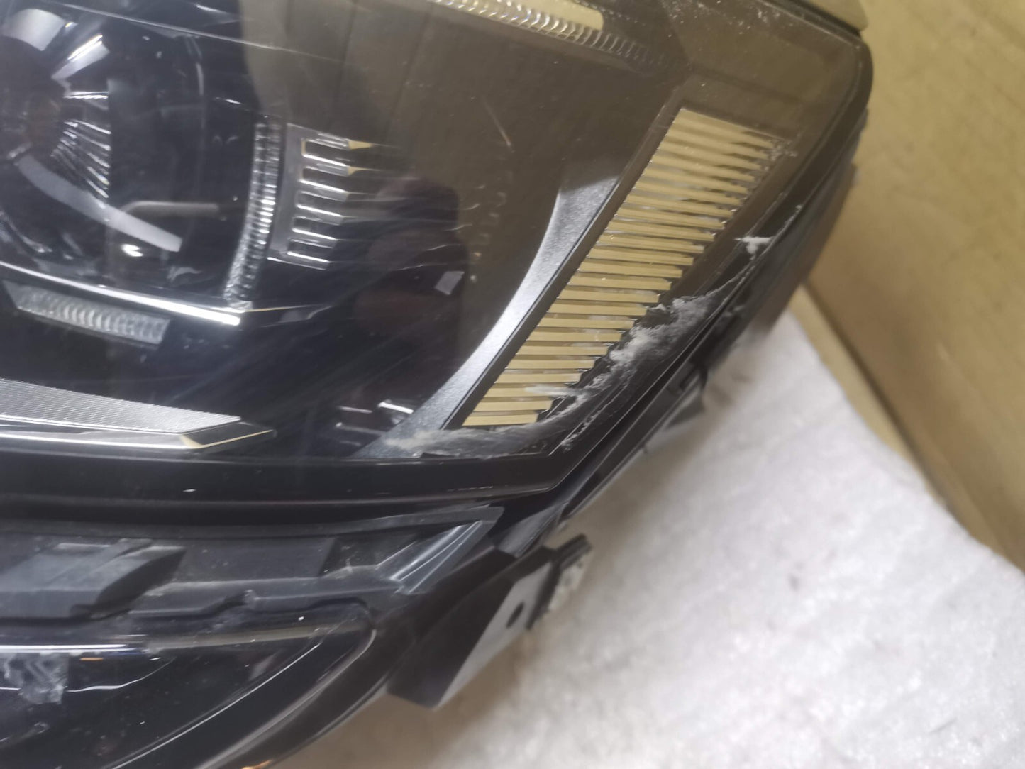 VW Tiguan 5N II MK2 2016-2020 Adaptive Full LED left side 5NC941081D vwti85